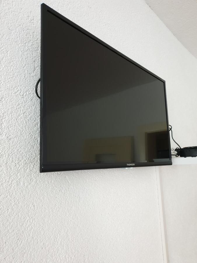 Km Apartment تيبرغ المظهر الخارجي الصورة